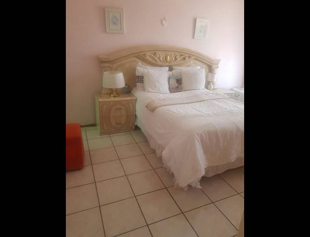 3 BEDROOM HOUSE FOR SALE IN PROTEA GLEN EXT